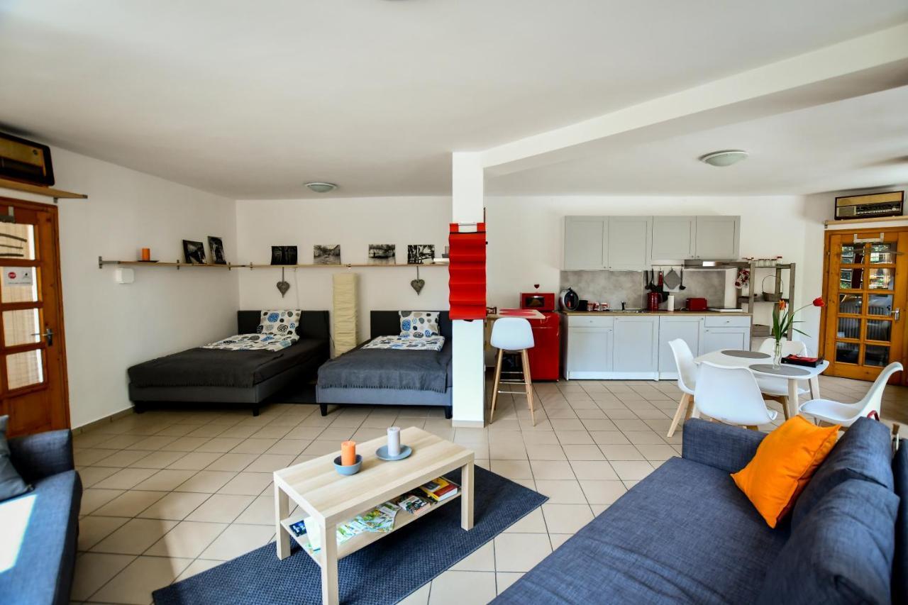 Boralom Studio Apartman Токай Экстерьер фото
